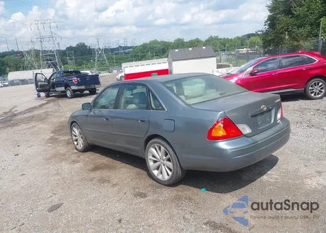 2001 Toyota Avalon Xls z USA, uszkodzony, nr VIN 4T1BF28B51U158235